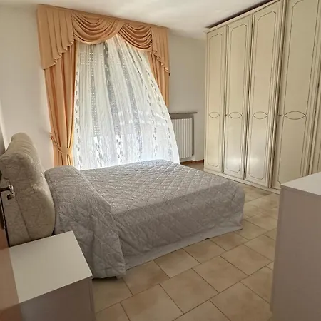 Casa Astra A Coriano-riccione 公寓