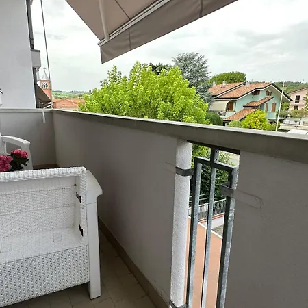 Casa Astra A Coriano-riccione 公寓